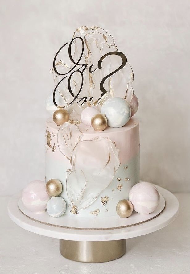 Elegant cake