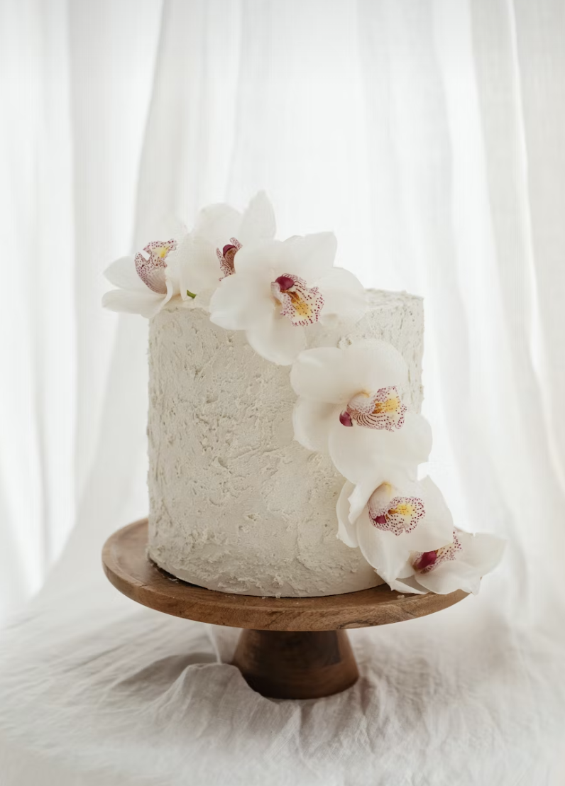 Elegant cake